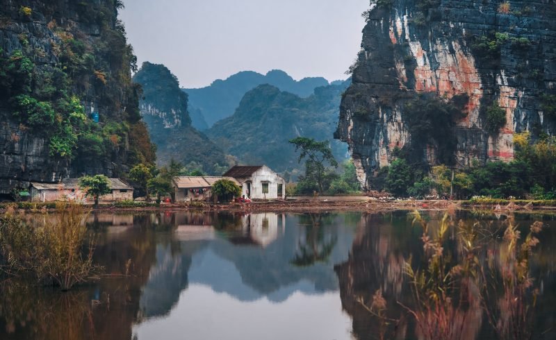 Road trips: Best routes and tips for planning a memorable road trip  Image of 10.2 800x490