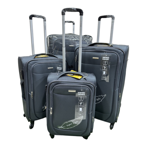 57 (1) (Small) Diplomat Softside Luggage 4 Wheel 360 Spinner - Image 1